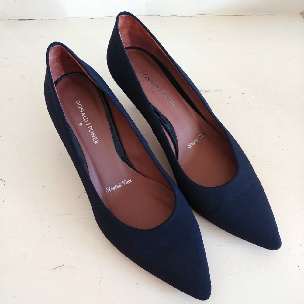 DONALD PLINER DESIGNER CLASSIC KITTEN PUMPS HEEL FLEX STROBEL SHOES 11